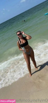 hannahmsd - Thinking of riding you til you fill up my pussy. You better have a