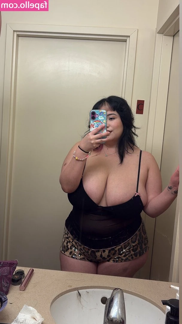 swaggymilkshake - 😍 🥰 What about little fun honey? 😍 🥰