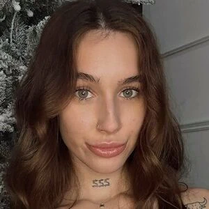 Poetryandcherryofficial