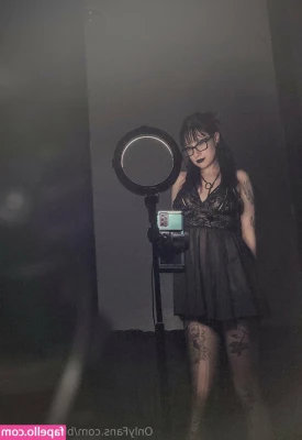 bluegothgf69 - I was gonna forget Ass Wednesday! 😋 The Curse of the Golden Dildo