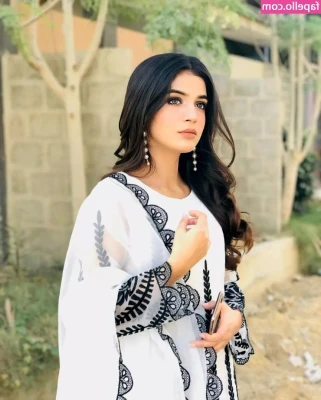 Laiba Khan [ laiba-khan ] - y’all like to see me twerk that 🍑🍑? SEND TIPS IF YOU WANNA
