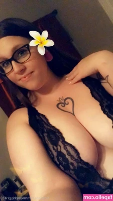 memphisgirl420 - Oh Baby!!  Every time I get naked.....🐒.....it is hard to