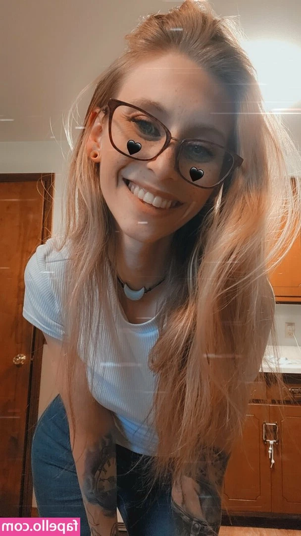 shousewife - Me: maybe I'll let my hair dry naturally... Instant regret 😂