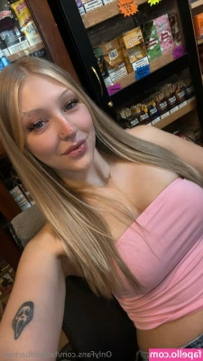 tatteddbarbiee - What's your guilty pleasures? 💙
