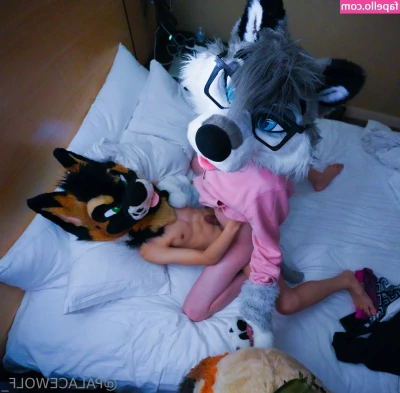 palacewolf - Do you like my braids? Wanna pull on um? ;)