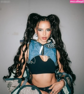 Nina Chuba [ nina-chuba ] - 𝔽𝕣𝕖𝕖 𝕤𝕦𝕓𝕤𝕔𝕣𝕚𝕡𝕥𝕚𝕠𝕟 