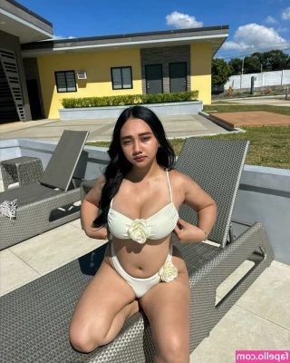 Kyrah Umadhay [ kyrah-umadhay ] - The way she moves is simply fucking hot    If you can see this you