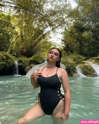 Kyrah Umadhay [ kyrah-umadhay ] - some hot little pics in my skin tight tiny shorts and sports bra post