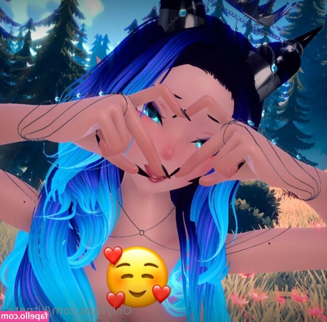 kitnetic - can we watch scary movies together??🧟‍♀️