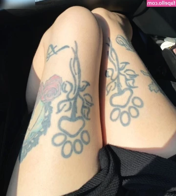 Missmackymeow - Seen as though you all loved the gym leggings video ....
