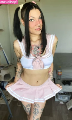 Missmackymeow - New clip dropping tomorrow night  come spank me good night