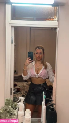 Abi Greasley [ abi-greasley ] - Good night 🔥