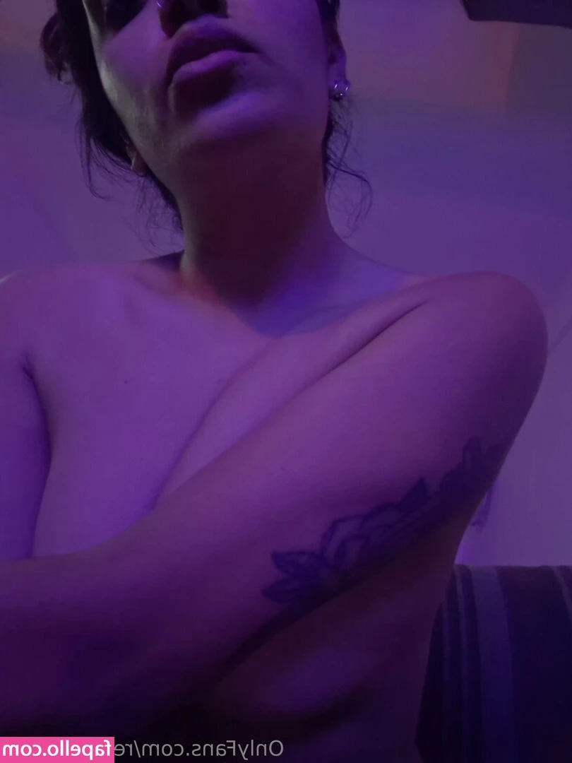 redmoon666 - Another Angle the same back side ;) Give it a like :D What would you