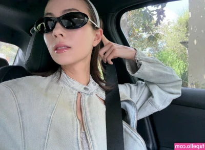 Lauren Tsai [ lauren-tsai ] - Happy Hump Day 💜