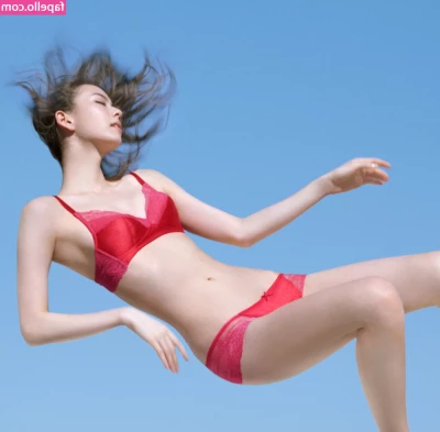 Lauren Tsai [ lauren-tsai ] - direi che questo basta per acquistare i video in chat   specie nel