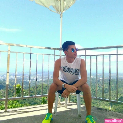 Alex Cadayona [ alex-cadayona ] - New video! This is a 5 minute dildo blowjob video I did initially as