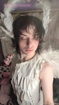 boywifematerial [ boywifematerial-1 ] - Que sed