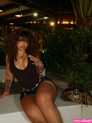 dayjathehustla - Hi guys! I'm sorry if I have been away for so long. But I'm back
