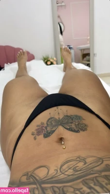 Milena Lins [ milena-lins ] - on my knees for you