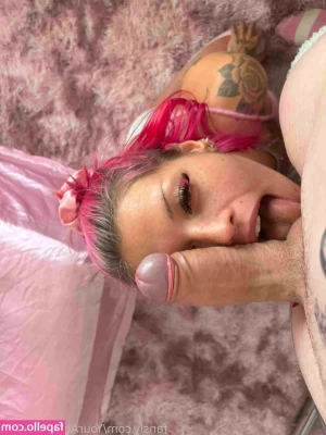 yourangelcynthia - Imagina despertar con este culo en tu cama todas las mañanas🐻🍑