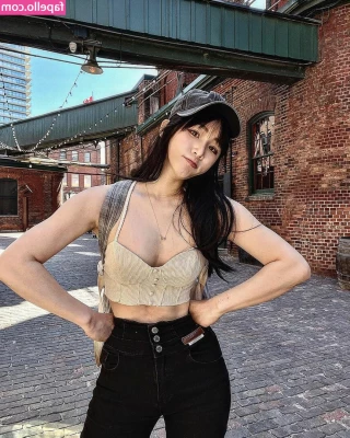 ggshacylin - Super horny this morning I'm looking for hard cock to cum with me