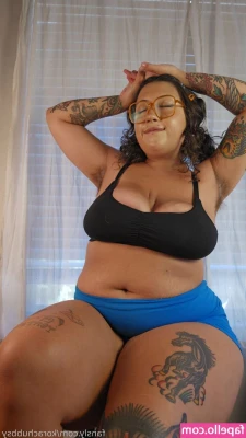 korachubbsy [ korachubbsy-1 ] - Go to the bathroom and stroke your cock to this video🤫💋