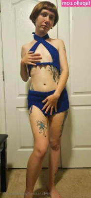 hookedontrouble - soft enough to bite 😛🥰