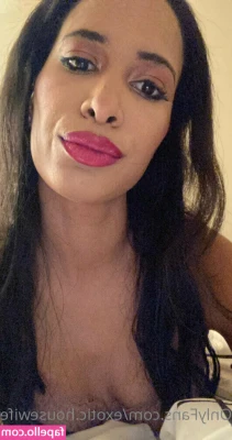 naughtywifegoeswildfree - Lunch time
