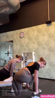 Leoobalys - Damn  who knew being born with a perfect pussy would be so hard   