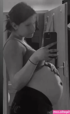 Mariya Oleksiyenko [ mariya-oleksiyenko ] - Where can I sit sweetie  Fill me all up like I deserve