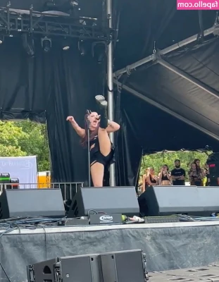 Kasey Karlsen [ kasey-karlsen ] - Do you like my new bikini? 🥵