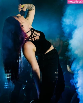 Kasey Karlsen [ kasey-karlsen ] - happy new years  lt 3