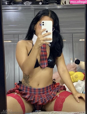 Rosiebaee - Less is more 👙 Do u agree? 😜