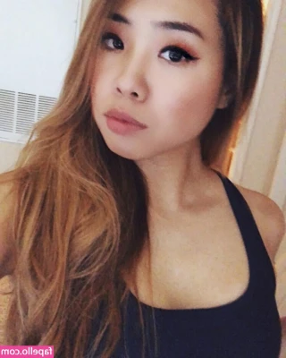 Floskeee - love it when my pussy are so tight and my pussy gets out 😈 