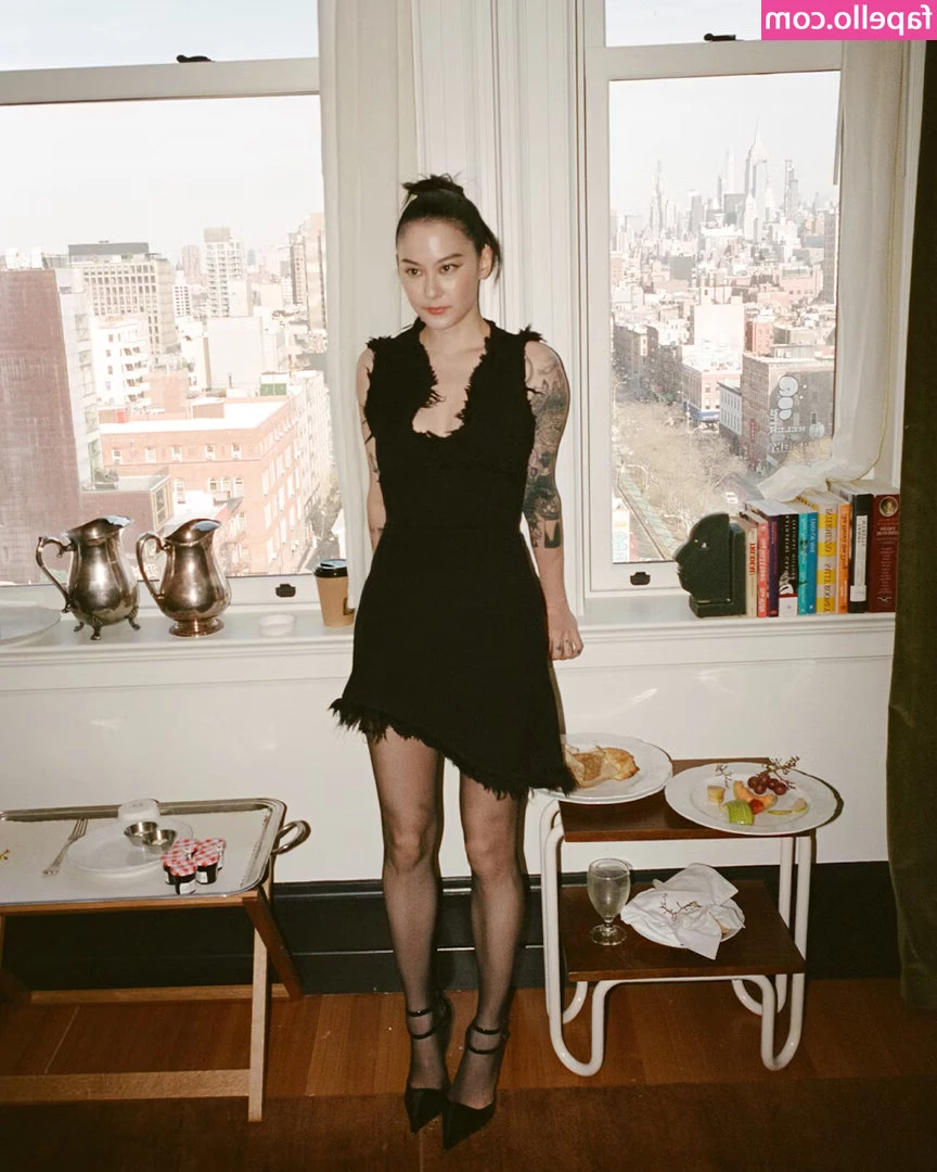 Japanese Breakfast [ japanese-breakfast ] - Globos grandes