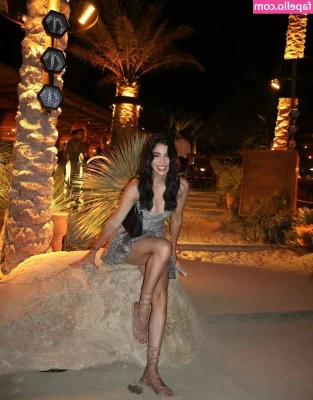 Elwa Saleh [ elwa-saleh ] - I’m ready for the naughtiest sext ever!!😈 Are you ready??🥵🔥