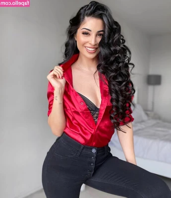 Elwa Saleh [ elwa-saleh ] - Can we make a movie? ☺️