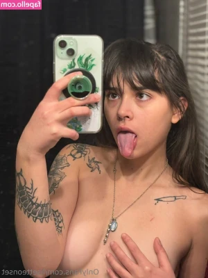 lisetteonset - ⚠️WARNING: If spit isn’t your thing you might wanna skip ahead