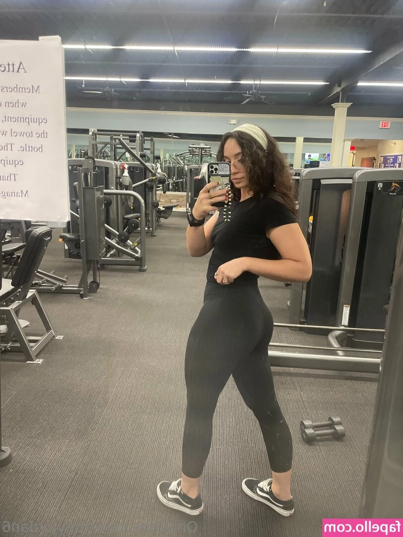 zoeyjordan6 - Grab some ass pics...  🦄💋🌸