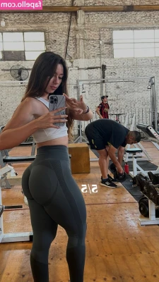 Nara Arce [ nara-arce ] - Football Sunday 🥵😘
