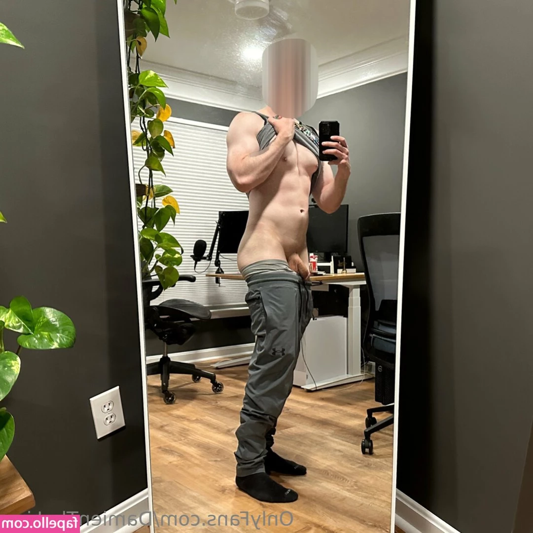 damienthelion - Shower time lt 3