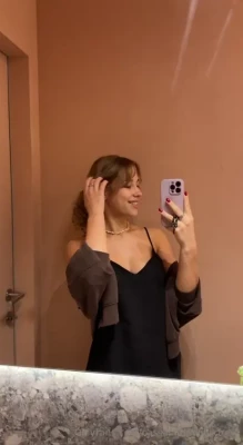 cassandra.delia.free [ cassandra-delia-free ] - How do I look