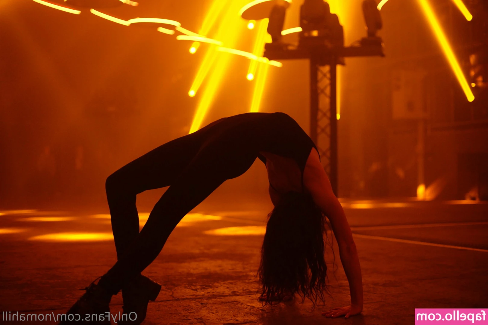nomahill - new video with super shape, full of veins and muscles to worship ...