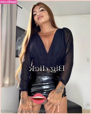paulalopes013 - my pregnant titties