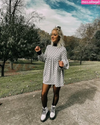 Cece Handley [ cece-handley-2 ] - Do you follow my bestie yet?!? 💋👯‍♀️ @geraldinem