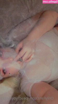 spookybaby777 - FULL FREE VID FRIDAY FRIENDS.  Today's feature presentation is