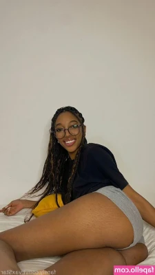 Evaxstar - Lovin that pose !!!!