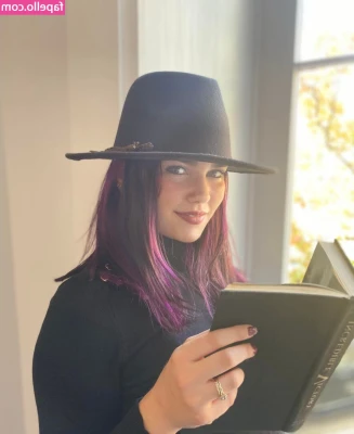 Emmy Beth [ emmy-beth ] - Check your inbox