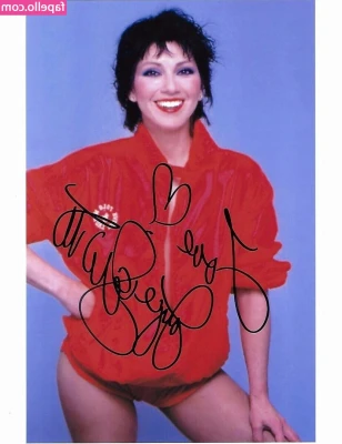 Joyce DeWitt [ joyce-dewitt ] - Can I have some cum on my boobies next?👉🏻👈🏻