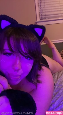 prettyltlekitty - I’m shooting w the lovely @xkittyxquinnx this Saturday 6/19! Pls